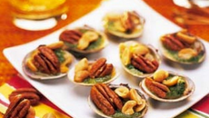 Palourdes farcies aux cacahuètes et noix de pécan