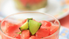 Verrines courgettes, tomates confites et St Môret