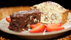 Duo de cakes noir et blanc aux noisettes