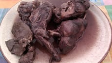 Lapin au vin rouge traditionnel