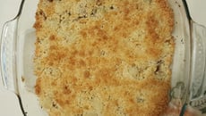 Crumble aux poires chocolat et noix de coco