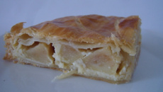 Galette crème d'amandes & pomme au sirop de caramel