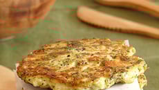 Galettes de brocolis rissolés, ricotta & Saint Marcellin