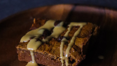 "Brownie" minimaliste au cacao et patate douce