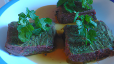 Petit palet de bœuf aux herbes
