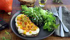 Tartines au potimarron et mozzarella