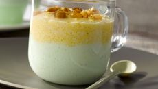 Cremeux de polenta sucrée sur pannacotta au génépi