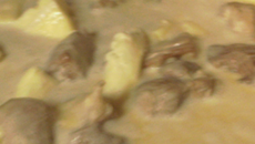 Sauté de porc au brie et à ma façon