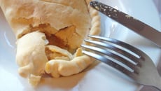 Calzone maison tomates / mozzarella / jambon