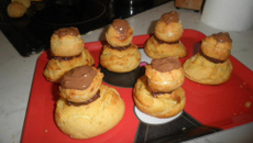 Religieuse au chocolat au lait