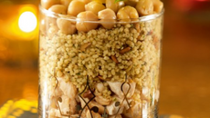 Salade de céréales méditerranéenne et poulet au cumin