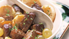 Sauté d'échine aux petits navets