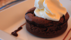 Coulant au chocolat et sa chantilly passion