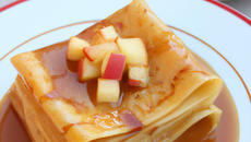 Terrine de crêpes aux pommes caramélisées
