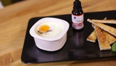 Œuf cocotte aux épinards, Comté et crème de muscade