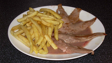 Aiguillettes de canard à l'échalote