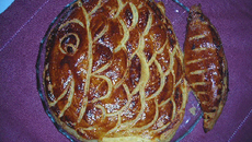 Galette en poisson feuilleté à la frangipane