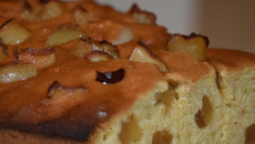 Gâteau aux  pommes et raisins