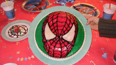 Gâteau anniversaire Spiderman