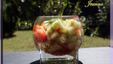Verrines de concombre tomates et coriandre
