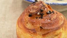 Pain feuilleté à la truffe noire