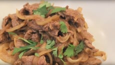 Bœuf aux oignons à la Chinoise