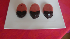 Biscuits roses au rhum et chocolat