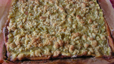 Gâteau à la rhubarbe et au streusel