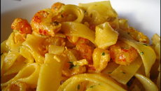 Tagliatelles aux queues d'écrevisses au safran