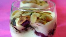 Tiramisu italien aux bastognes, framboises et sirop de lavande