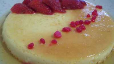 Flan fraise-caramel