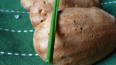 Madeleines au jambon et à la ciboulette
