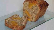Cake aux abricots, amandes et miel