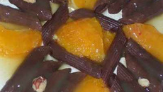 Pâtes au chocolat à l'orange sauce au cointreau