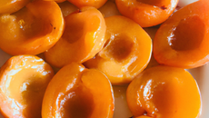 Abricots cuits à la cannelle