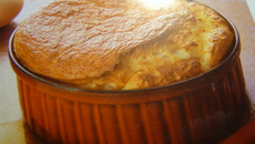Souffle au Roquefort