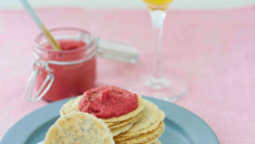 Water crackers aux graines et Houmous de betterave