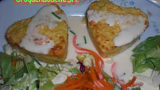 Petits cœurs aux surimi et poireaux, et sa sauce citronnée moutarde