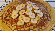 Brouillé de crêpes à la banane et au grand marnier