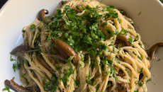 Spaghettis aux cèpes en persillade