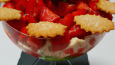 Tartare de fraises aux sablés
