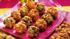 Bouchées fraîches aux cacahuètes et aux pistaches