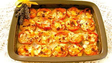 Gratin d'abricots aux amandes et fleurs de lavande