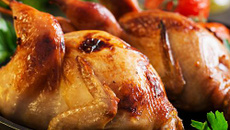 Suprêmes de cailles rôties au four