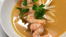 Soupe de crevettes et asperge