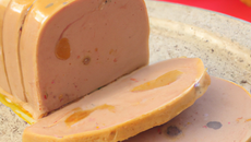 Terrine de foie gras maison au gewurstraminer