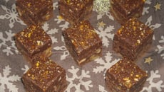 Brownies au 3 chocolats et sa ganache au eclats de nougatine