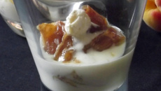 Verrine croustillante pommes,abricot sauce mascarpone au litchi