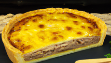 Tarte au thon et gruyère, saveur moutarde