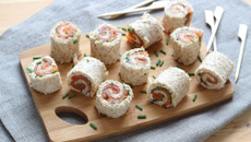 Mini-roulés au saumon